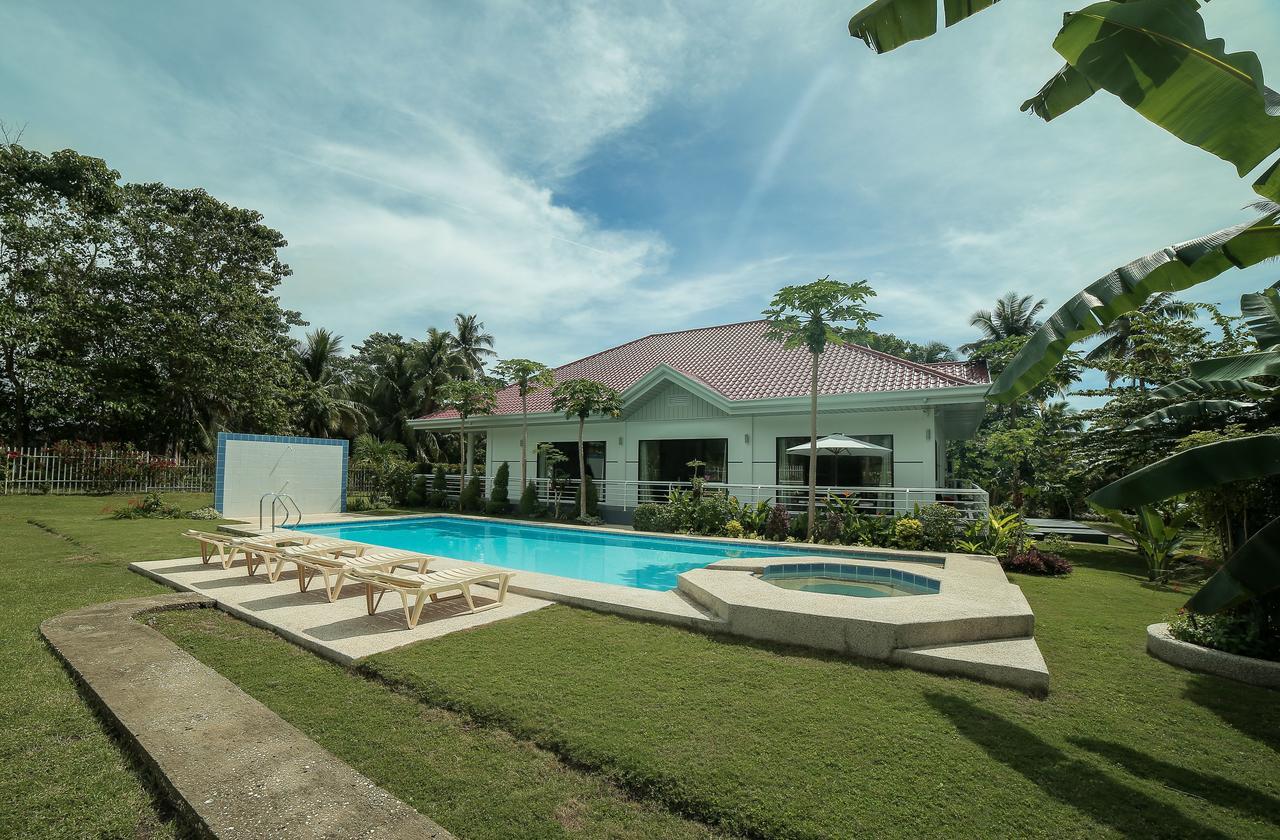 Bohol White House Bed & Breakfast Lila Exterior foto