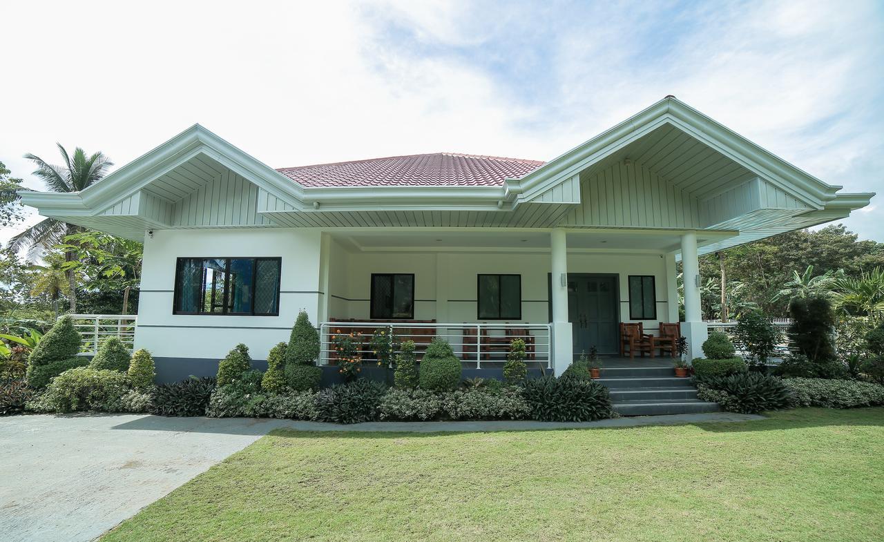 Bohol White House Bed & Breakfast Lila Exterior foto